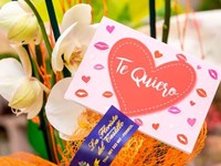 Ramos de aniversario: el lenguaje de las flores para celebrar el amor